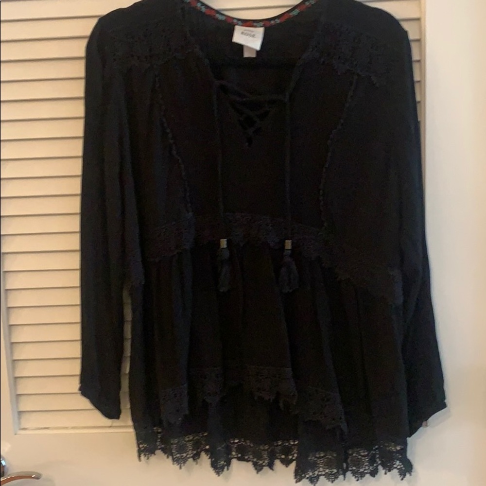 ✨ BoHo black lace shirt, long sleeves